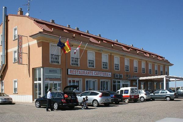 Hotel Los Toreros Del Trabancos Siete Iglesias de Trabancos Dış mekan fotoğraf