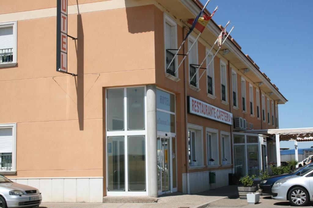 Hotel Los Toreros Del Trabancos Siete Iglesias de Trabancos Dış mekan fotoğraf